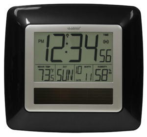 Solar Powered La Crosse Technology Atomic Wall Clock